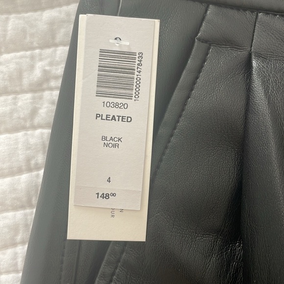 NWT Aritzia Babaton faux leather pants - Picture 7 of 7